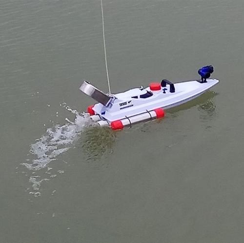 下渔网?？卮? class=