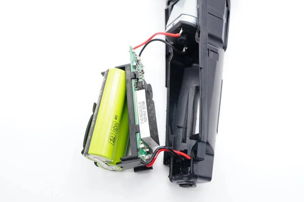 飞科剃须刀拆解图 飞科剃须刀拆解图