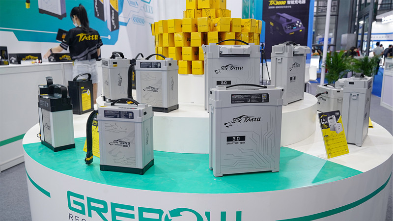 无人机电池 2.0 时代 无人机电池 2.0 时代