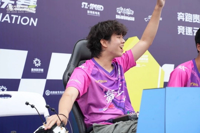 TATTU飞手 TATTU飞手