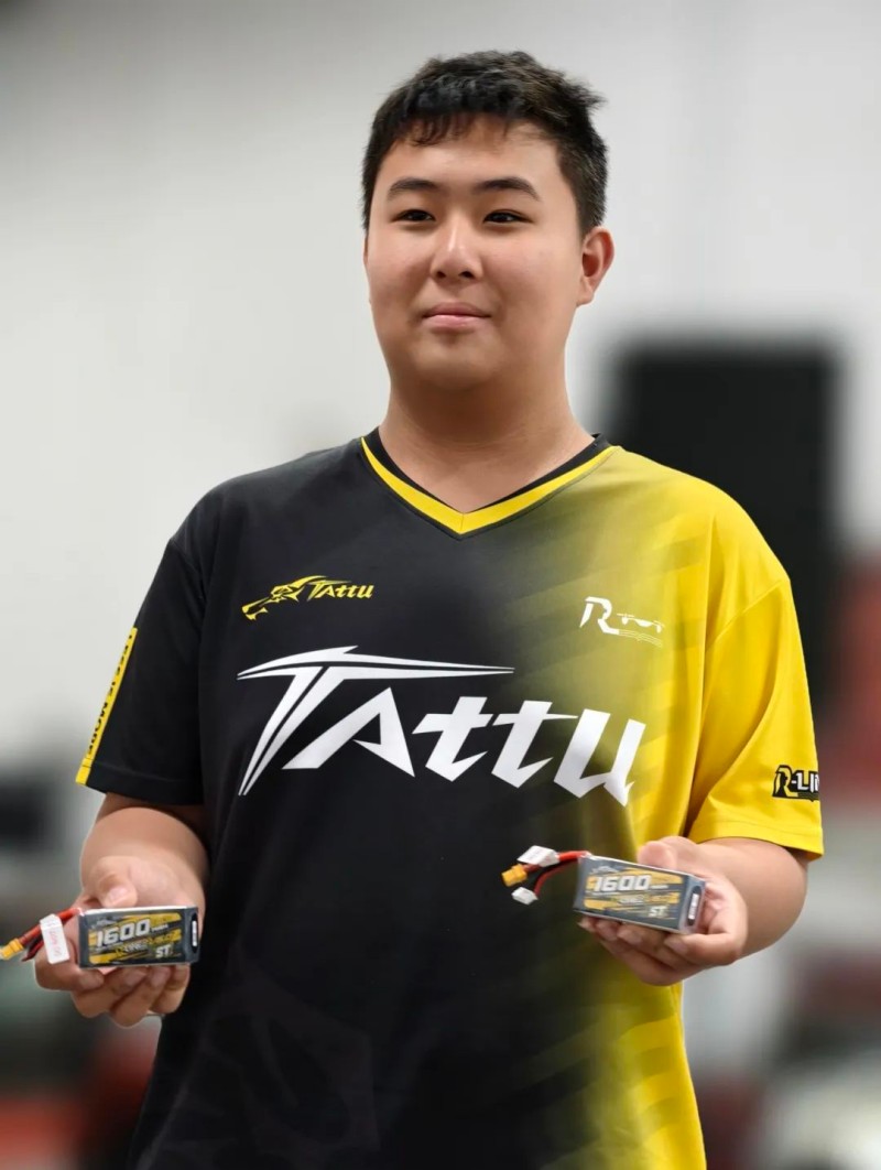 V6新品一电难求 V6新品一电难求