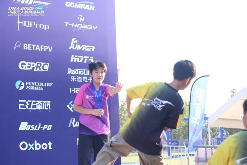 白熙泽、王思清